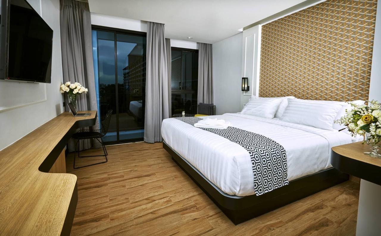 Chezzotel Pattaja Kültér fotó