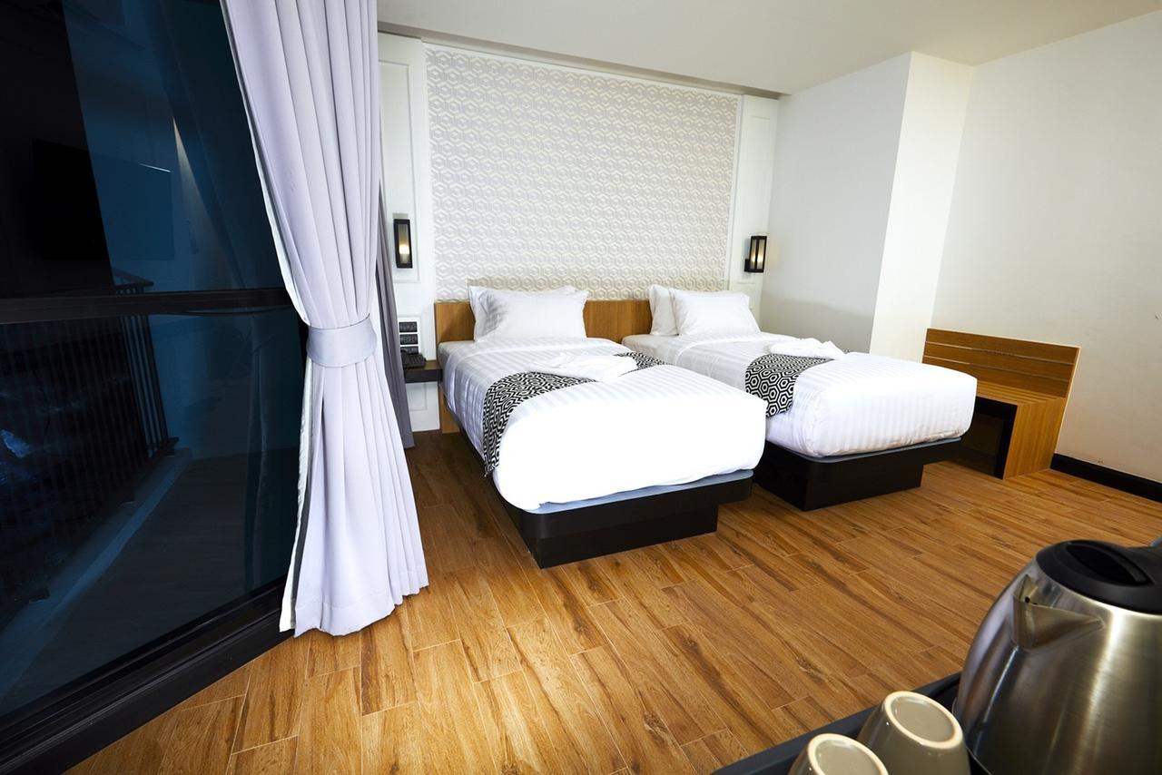 Chezzotel Pattaja Kültér fotó